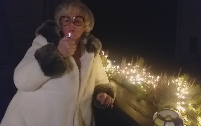PureVicky66: Трахни мою пизду его толстым членом!