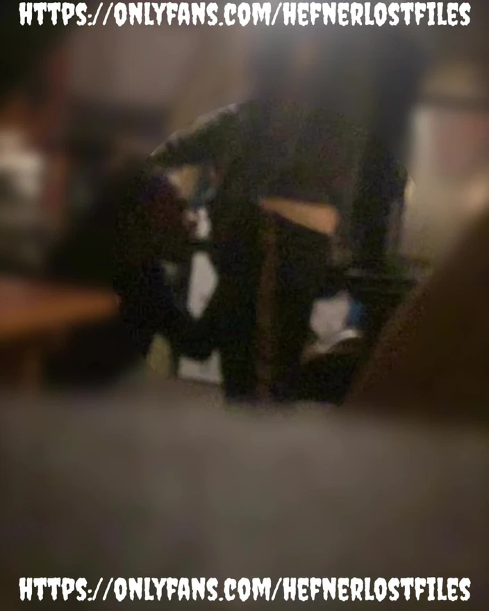 Jenko: Bonita puta chupa um pau tão bom