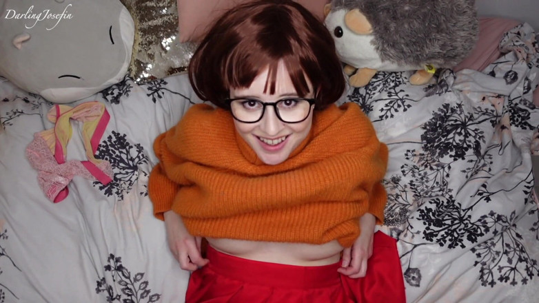Darling Josefin: Seducție cu sora vitregă Velma