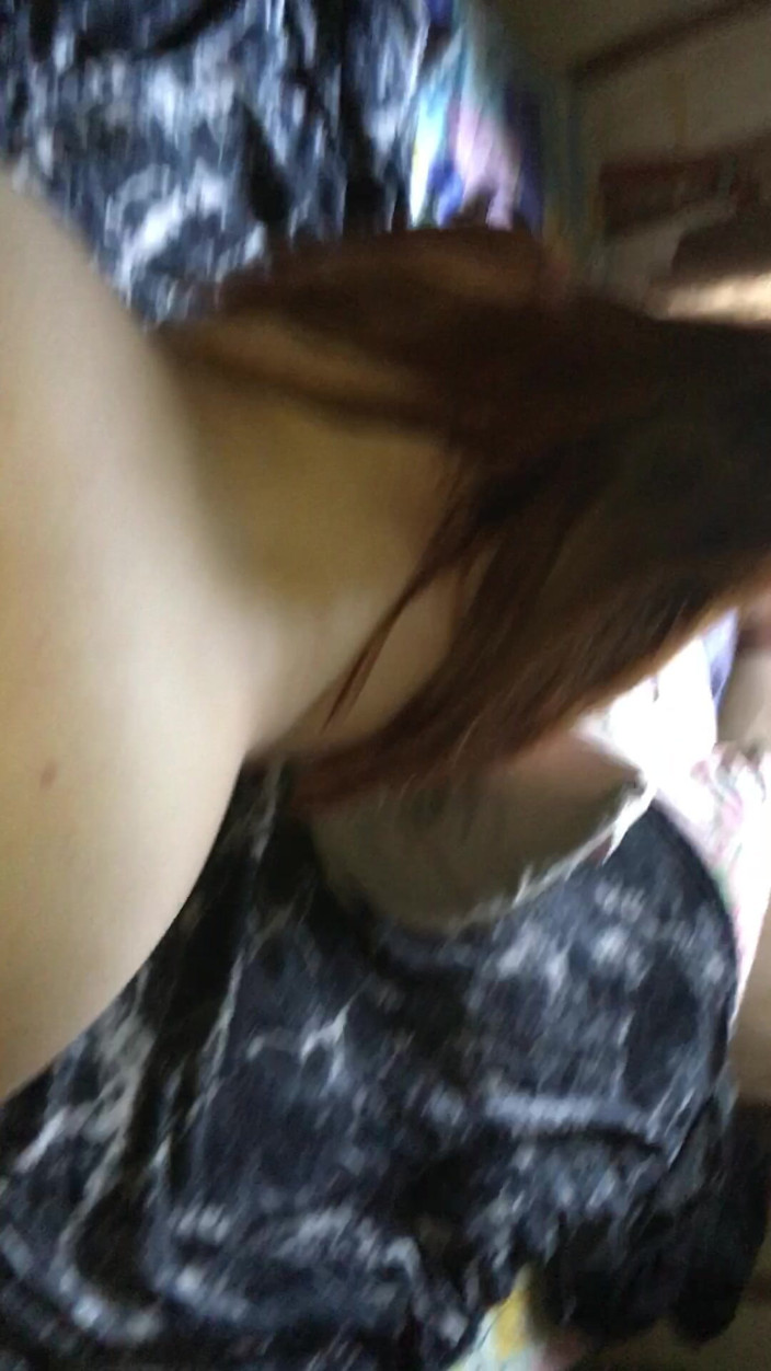 LitlleWitch: Follada madrastra en cuatro en Gandon, la milf rusa Anasteysha...