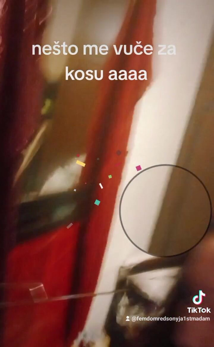 Dominatrix Redsonyja: 我的阴道不负责我，我的阴道是一个荡妇。我调教我的阴户荡妇什么操它会喜欢的。如果它达到 d