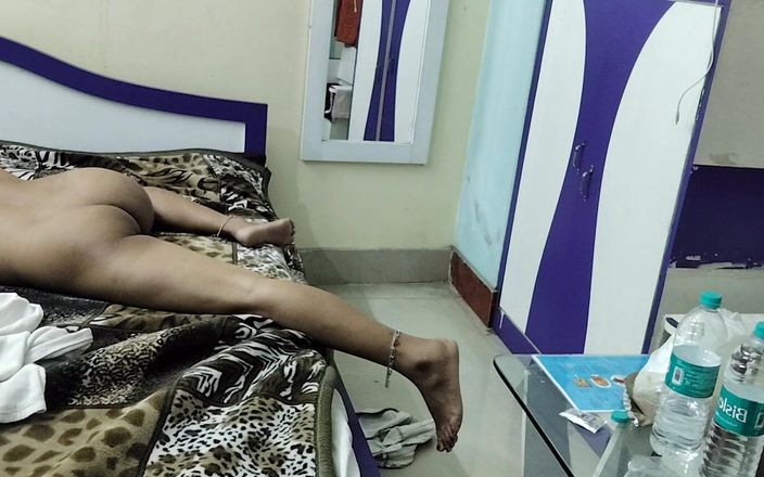 Uttar dinajpur: Une bhabhi bengalie sexy se fait baiser dans une chambre...