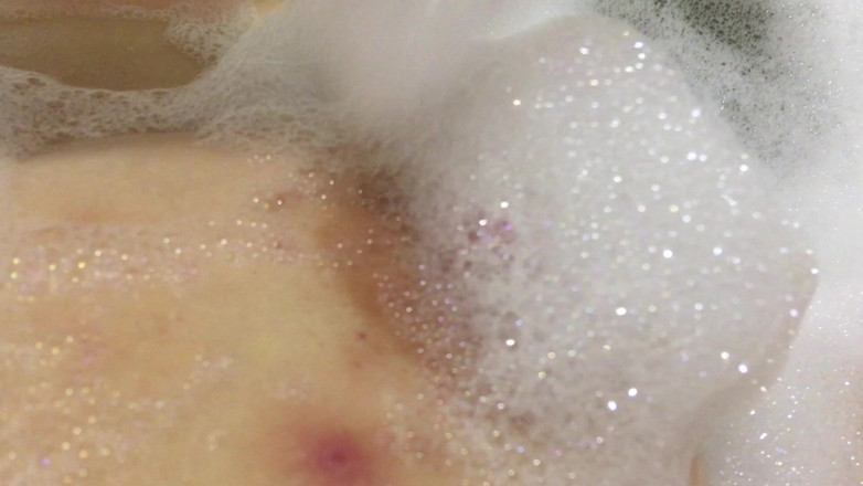 Risky Hairy Couple: Full HD. Sexy dospívající dívka sama doma mastu