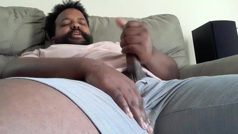 Eddie Venezuela: Hot BBC Stepdaddy Strokes It and Moans to Youtube Vid