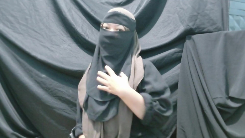 Vaginabig88: Bayan Tina kendi öğrencilerinin ebeveynleri hakkında çok tutkulu olan özel bir öğretmen