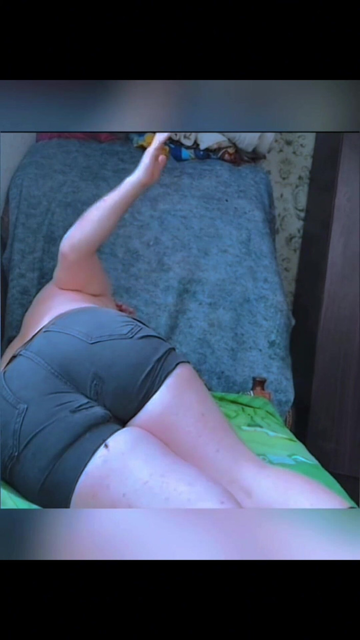 Kitty_Cross: Twerking Velký Bílý Zadek Crossdresser Sissy Amatér Gay