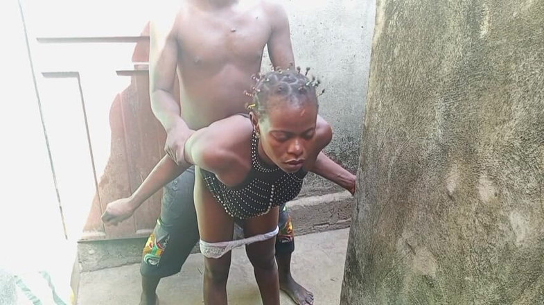 Pornsexlive: Zasraný