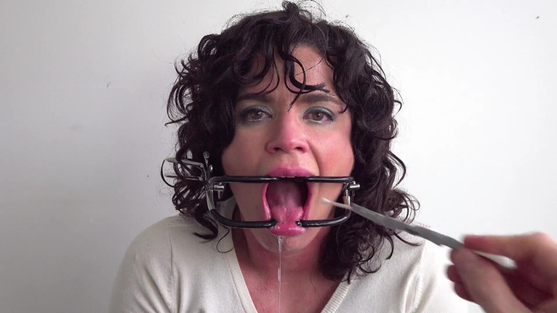 Sammi Starfish: Covid test gag reflex