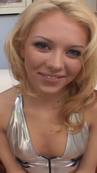 Jeanie Marie Needs Three Big Cocks for Her Pleasure