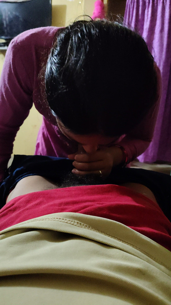 sashaa: Chica india del pueblo mamando a su amante