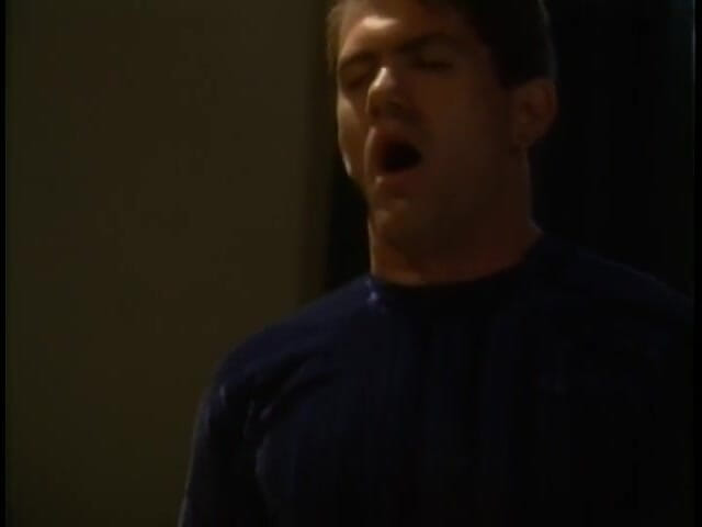 Anal seduction: Lo stallone con un grosso cazzo scopa in gola una...