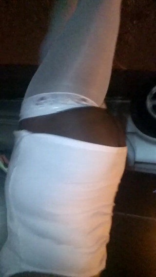 Kyla Throatz: Chodzenie jak dziwka