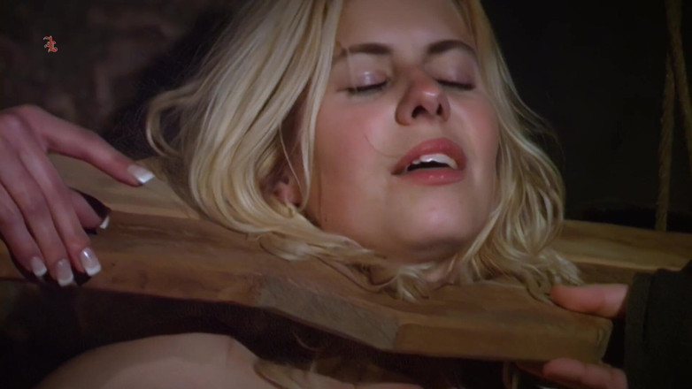 Inquisition and prison world: Người giúp việc nhà bếp tóc vàng xinh đẹp bị quất...