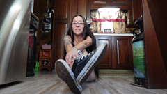 Raven Willow: Busted konwers, zbudowany do kultu