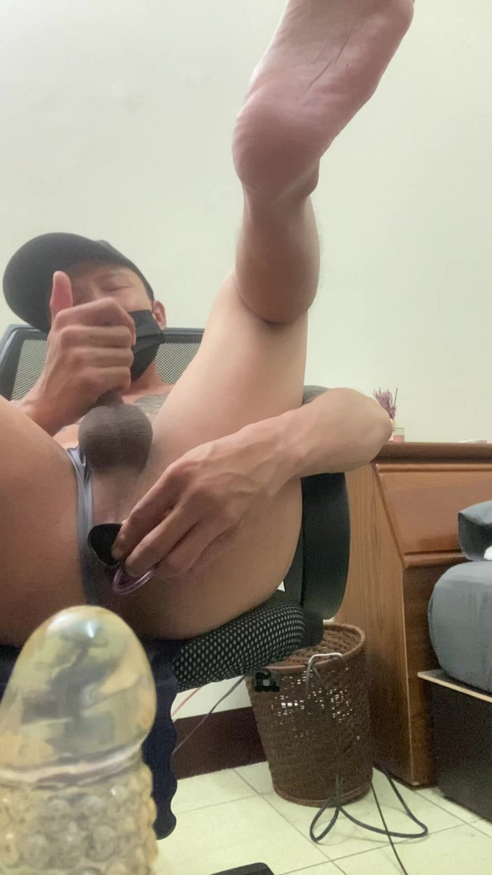 Tattooed boy: Super Many Sex Toys Explosion Straight Man