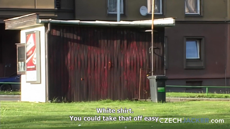 Czech Jacker: Checa Jacker 6: ¡Mira, es un coño! - Sin bragas, todo a propósito