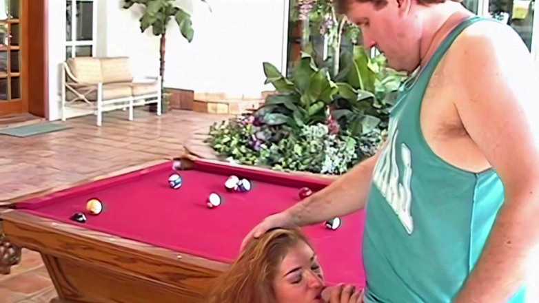 Amateur Pornos XXX: Sluts Swallow Cum Hard Compilation