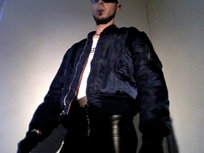 GEARandSmoke: Leathersmoke-blue