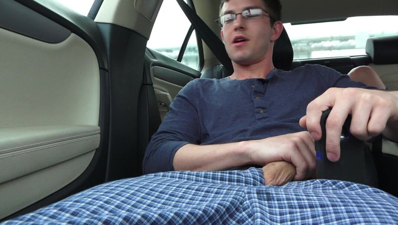 Colby Knox: Divertimento in gita