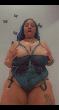 I Miss Dressing up Full Video in Dms Musthaverenewon