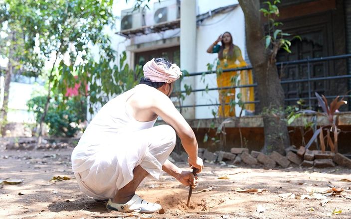 harry1: Istri bos India ngentot sama pelayannya dengan kontol 20 cm