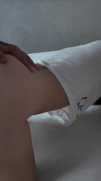 Giocare La Verità O Osare Con La Piccola Sorellastra Della Mia Ragazza