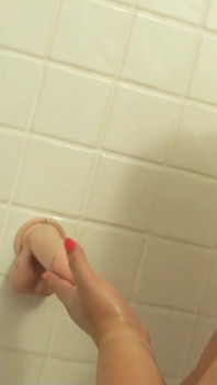 Miss Gina George - Sploshing in the bath