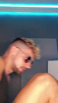 Mr Ldn Gives MILF Shooting Star Loud Orgasm in the Fake Studio