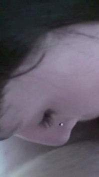 Racy dark-haired milf - sange dientot di pinggir kolam renang