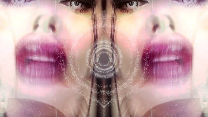 Goddess Misha Goldy: Büyüleyici asmr ve göz teması! Dudaklarım aklının içine girecek ve...