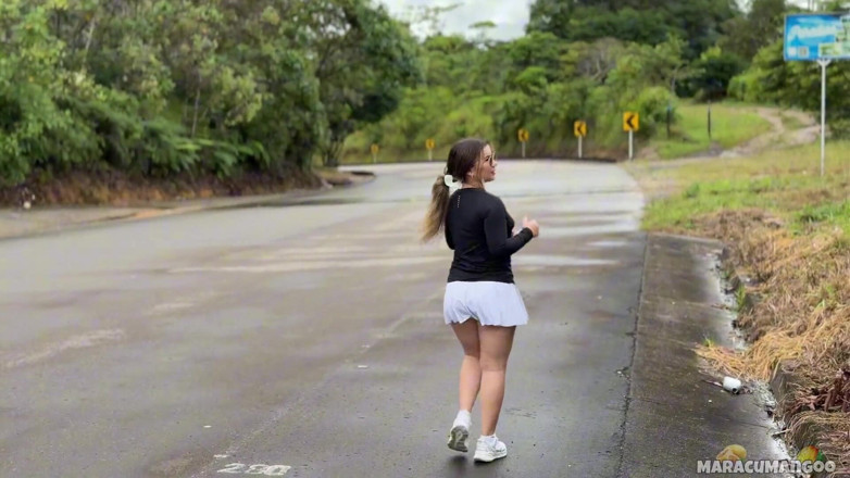 Maracumangoo: I Fucked the Runner Girl of My Dreams and Cum...