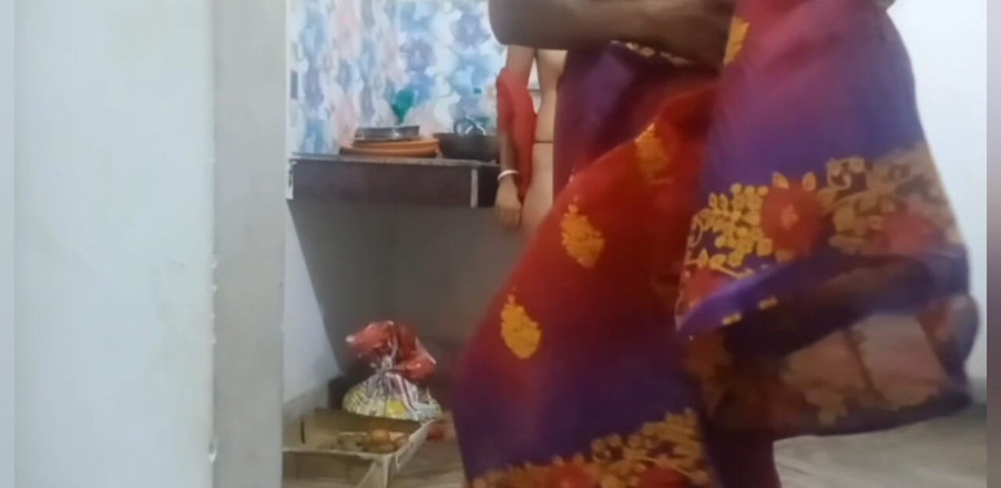 Teensex: Busty Bhabi Gets Pounded in the Kitchen by Her Devar.
