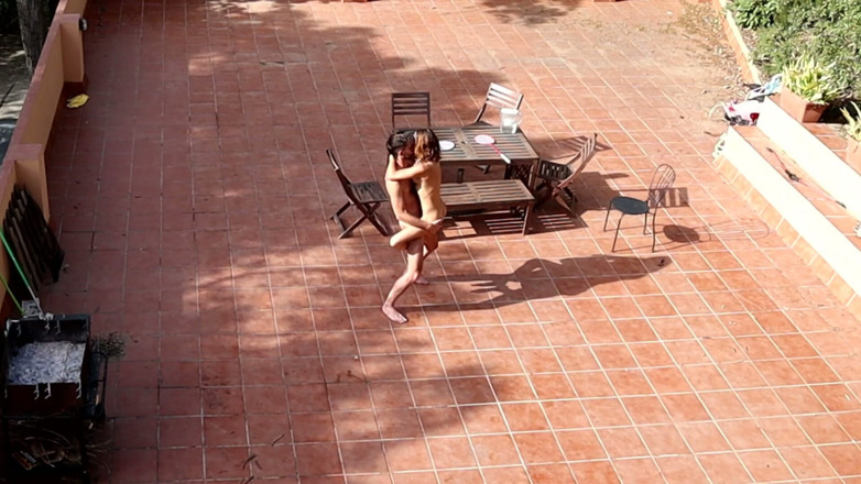 Magia Rosa: Couple Catched Fucking in the Courtyard