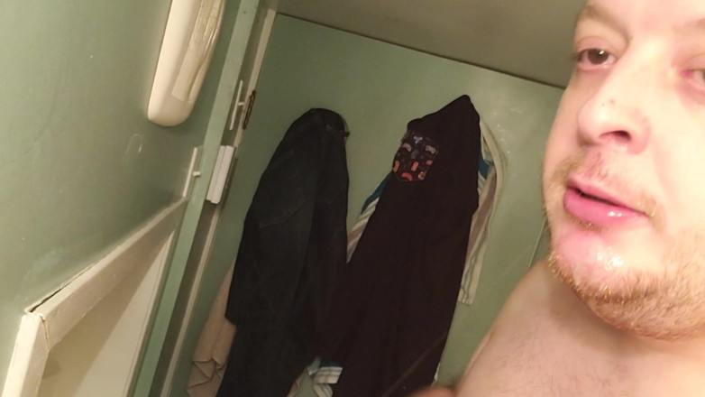 Charlieboy69: Deepthroat 11 Inci Hari Dildo 7 Pt 3