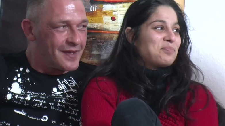 Deutsche Amateur Pornos: German FFM Threesome Brings Everyone to a Hot Orgasm