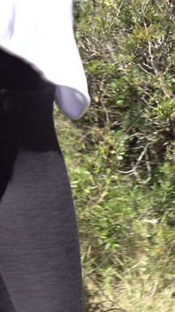 Un Jogger Viene Scopato All'aperto