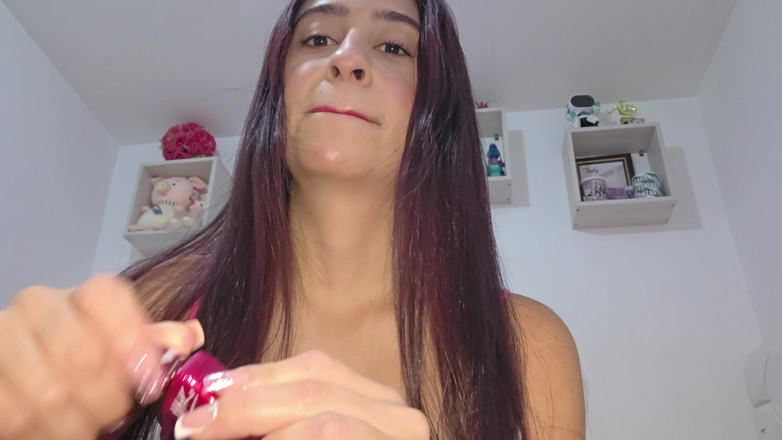 alexia twerk videos: Cewek itu ngajarin make up tapi dia menyembunyikan sesuatu