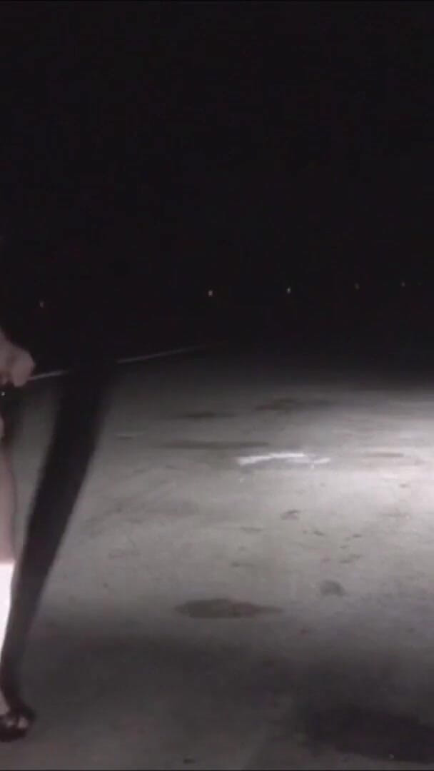 SusyTrav_AnalQueen: Slut Walk Fetish Dressed on the Side of the Highway...
