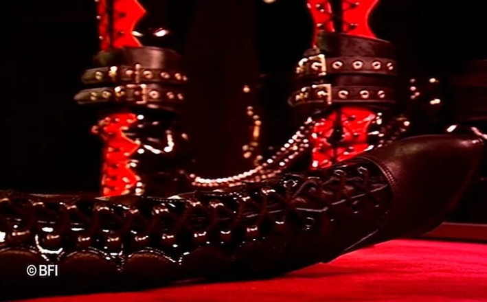 Rough Desire Rebels: Babaras pierre la punition BDSM