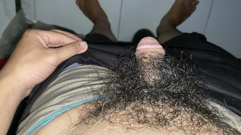 Jackson World: 我在想象我的同事时自慰