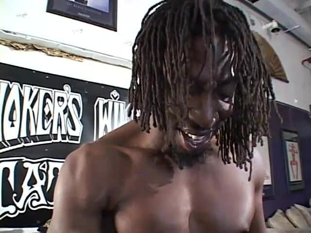 The Dark Side X: Zwart op zwart hard neuken met een grote zwarte monsterlul