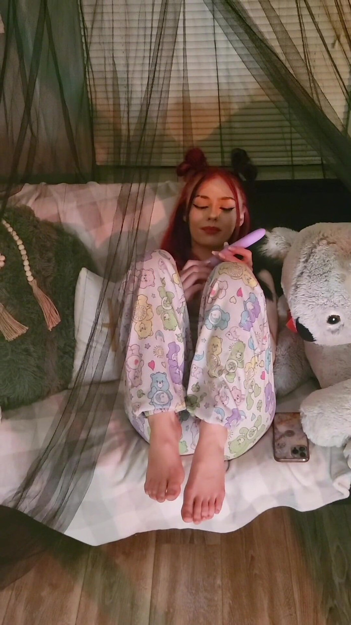 Kinkee Karma: मेरे सबसे अच्छे दोस्त का प्रेमी मुझ पर चला गया इसलिए मैंने उसे चोदा