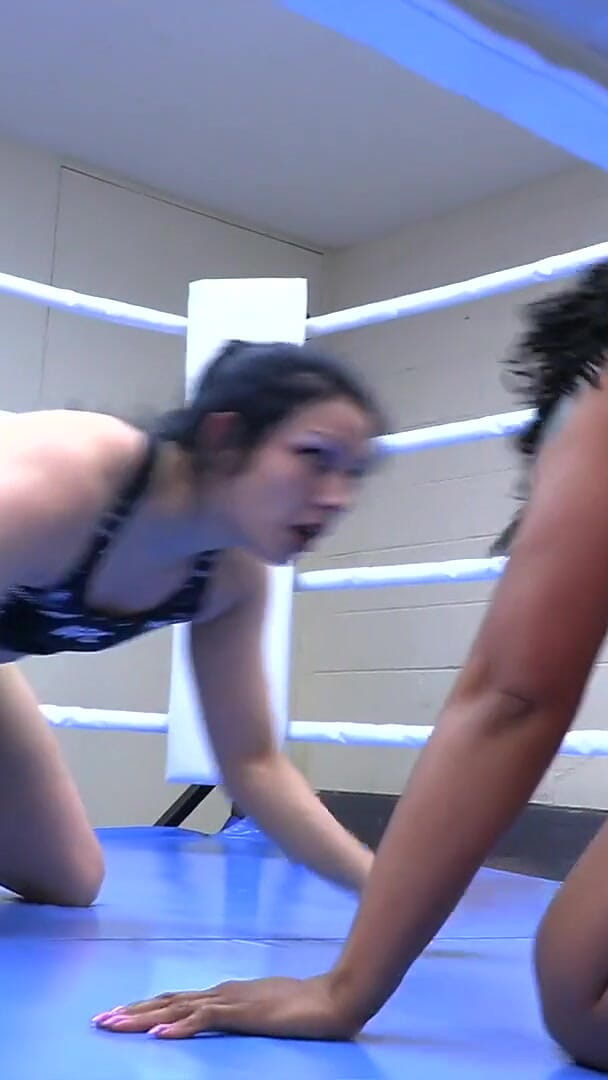 Red Sign Wrestling: Goth Delilah Vs Lola Marie