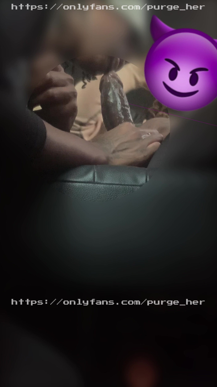 Purge_her: Сперма в горло перед ее домом