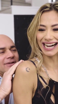 Latina Nymfo Slet Veronica Leal Meerdere Spuitende Orgasmes Van Harde Anale Seks