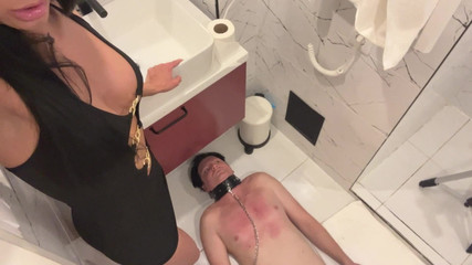 Femdom Austria: Pisoteando podcast de dominatrix - salgo a follar a otros chicos...