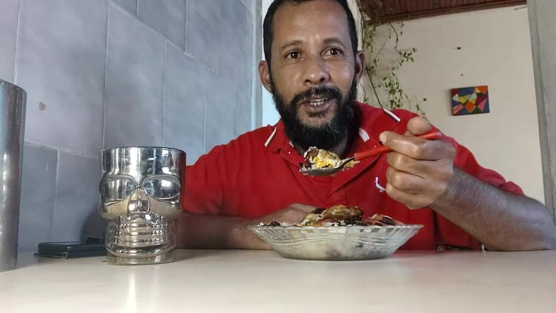 Stink HairyMale: Время обеда