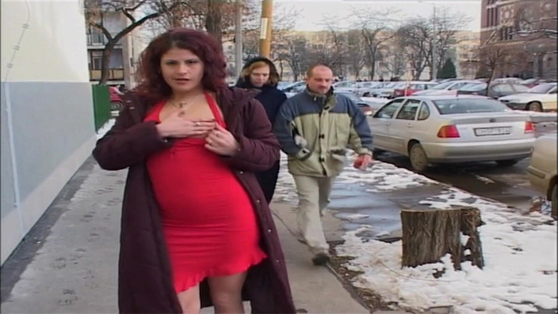 Piss Lover: Snowy Exhibitionist Flashes Pussy and Ass in Public