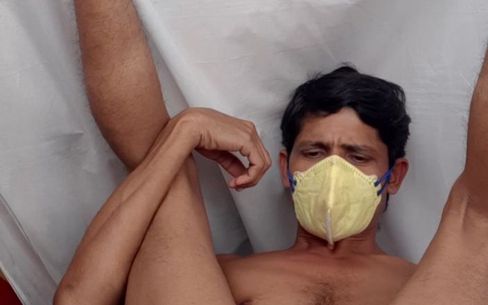 Che: गांड काला बड़ा छेद भारतीय आदमी चुदाई में ऊँगली कर रहा है