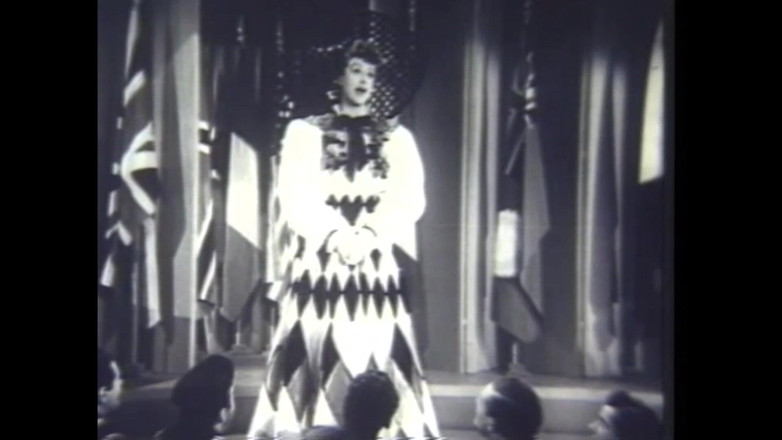 The Unforgettable: Dziewczyna w teatrze